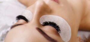 Volume eyelash extensions