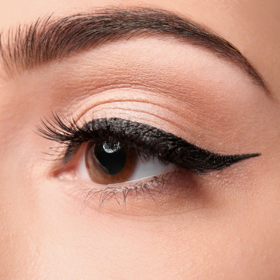 How to nail the eyeliner - New Zealand School