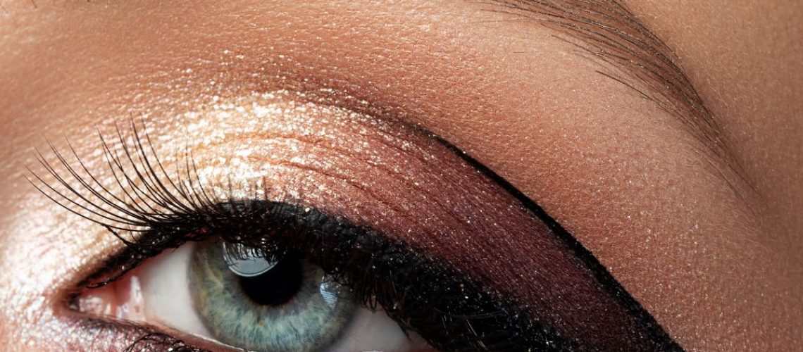 Eye makeup