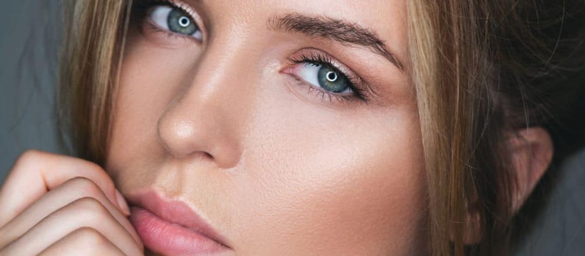 Natural make up beauty trend