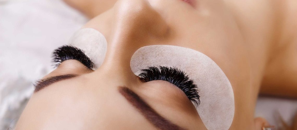 Volume eyelash extensions