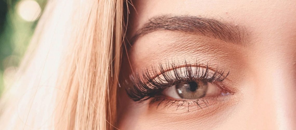 Woman with eyelash extensions